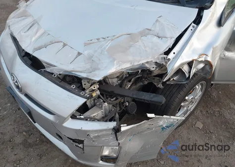 2013 Toyota Prius Three z USA, uszkodzony, nr VIN JTDKN3DU6D5574555